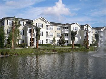 Mainsail Tampa Extended Stay エクステリア 写真